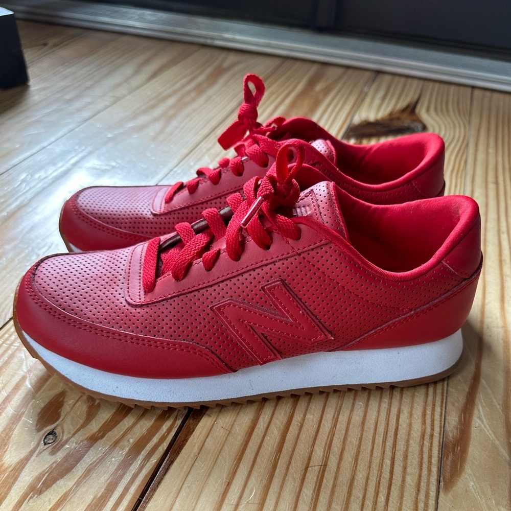 New Balance Red sneaker